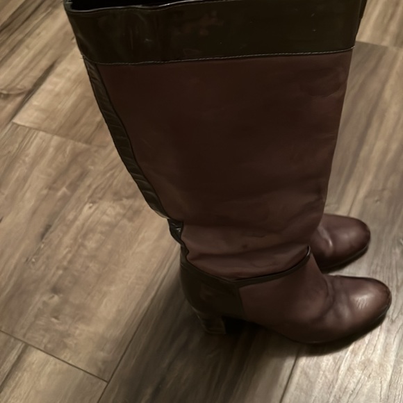 J. Crew high leather boots in grey leather with grey patent trim - Picture 3 of 6